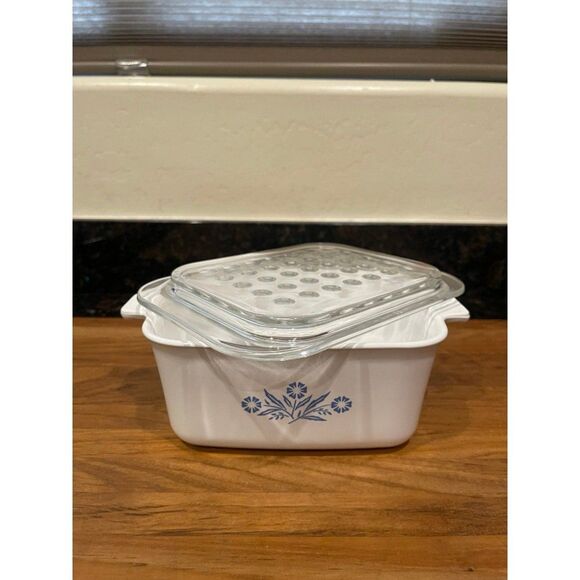 Corning Ware P-4-B Blue Cornflower with lid - Picture 1 of 5